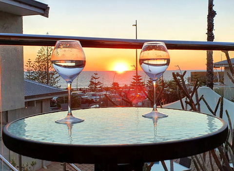 Scarborough Beach Front Resort - Shell Ten - Accommodation Nelson Bay 8