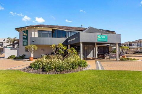 Quality Resort Sorrento Beach - Nelsons Bay Accommodation 12
