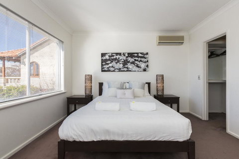 Cottesloe Beach House II - Accommodation Nelson Bay 27