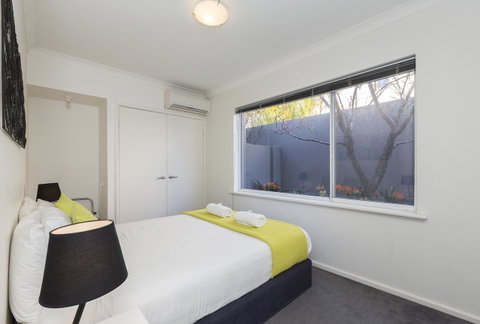 Cottesloe Beach House II - Accommodation Nelson Bay 13