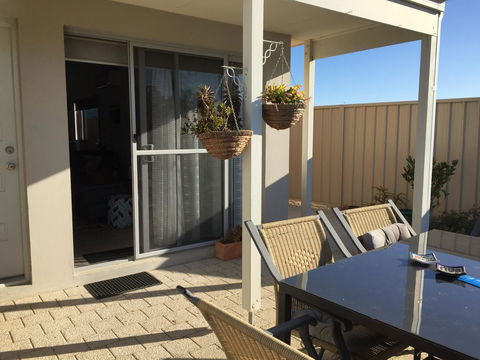 Lakeside Views - Accommodation Nelson Bay 12
