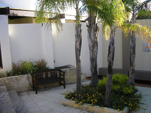 Dunes Scarborough Beach - Accommodation Nelson Bay 20