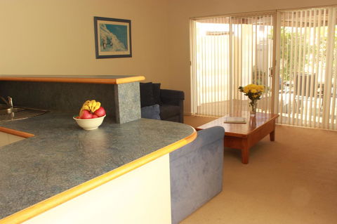 Dunes Scarborough Beach - Accommodation Nelson Bay 3