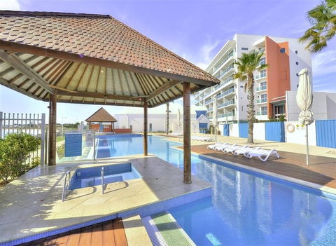 Nautica Residences Mandurah - Accommodation Nelson Bay 14