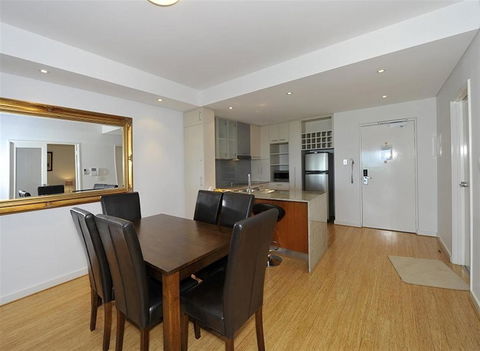 Nautica Residences Mandurah - Accommodation Nelson Bay 12