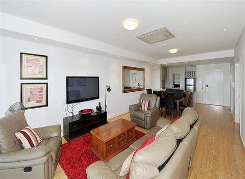 Nautica Residences Mandurah - Accommodation Nelson Bay 8