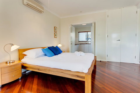 Cottesloe Contemporary Villa - Accommodation Nelson Bay 13