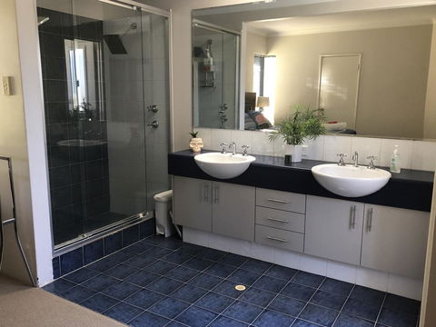 BeachHideaway@Scarborough - Accommodation Nelson Bay 6