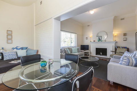 Cottesloe Bel-Air Apartment - Accommodation Nelson Bay 1