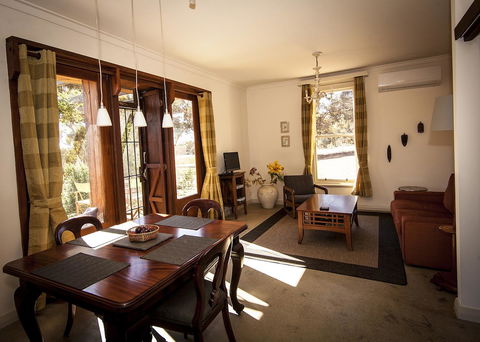 Hotham Ridge Estate - Accommodation Nelson Bay 28