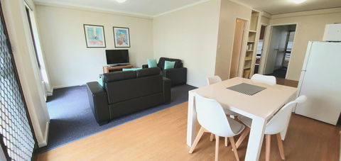 West Beach Lagoon 202 - Quiet & Ground Floor! - Accommodation Nelson Bay 7