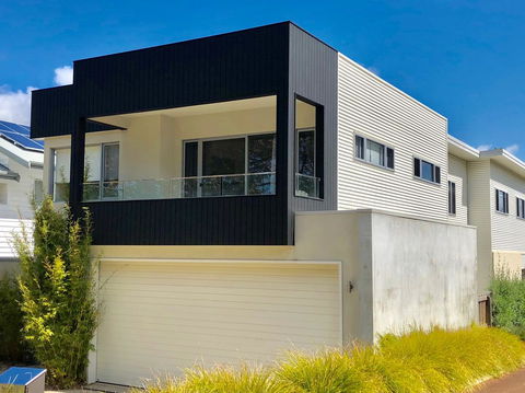Sandpiper Retreat - Accommodation Nelson Bay 0