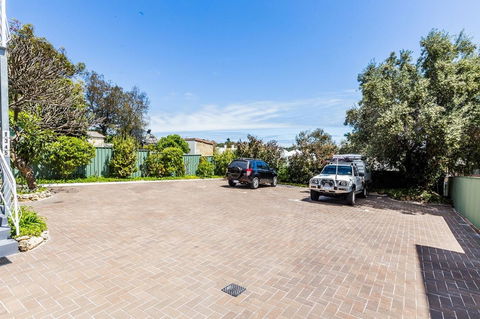 Stirling Apartments - Studio 1 - Nelsons Bay Accommodation 5