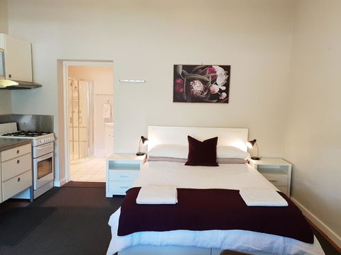 Stirling Apartments - Studio 1 - Nelsons Bay Accommodation 8