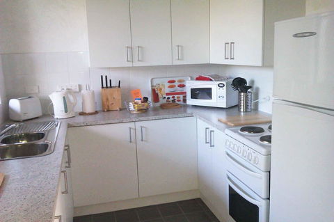 Kenata-Fairway Apartment Hotel - Nelsons Bay Accommodation 24