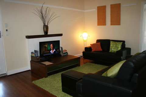 Kenata-Fairway Apartment Hotel - Nelsons Bay Accommodation 1