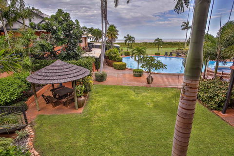Moonlight Bay Suites - Accommodation Nelson Bay 13