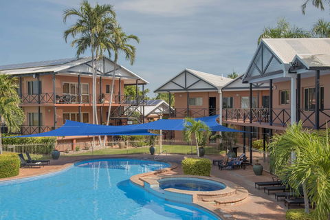 Moonlight Bay Suites - Accommodation Nelson Bay 3