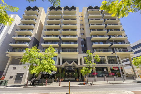 Oversized Eastend Sleeps 6 Free PARKING+POOL WIFI - Accommodation Nelson Bay 21