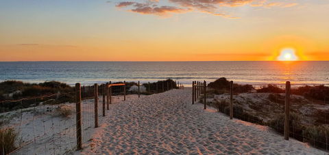 West Beach Lagoon 218 - Outstanding Value! - Accommodation Nelson Bay 26