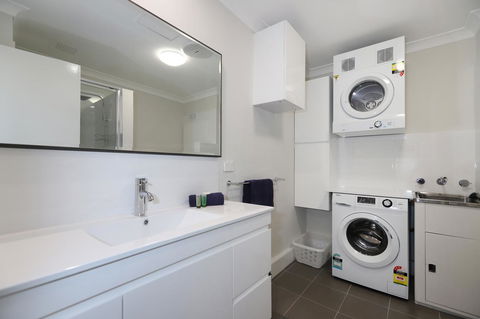 West Beach Lagoon 218 - Outstanding Value! - Accommodation Nelson Bay 11