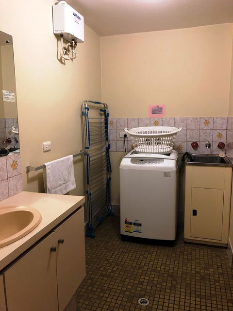 West Beach Lagoon 208 â€“ Great Value! - Accommodation Nelson Bay 13