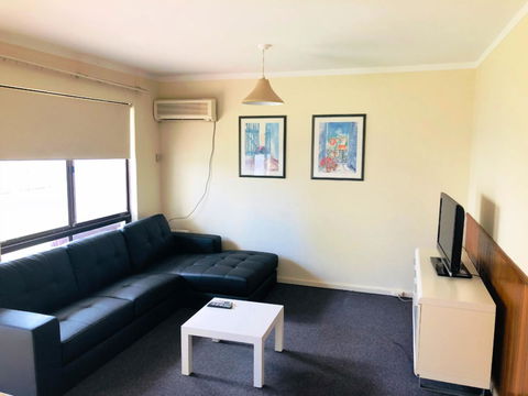 West Beach Lagoon 208 â€“ Great Value! - Accommodation Nelson Bay 10