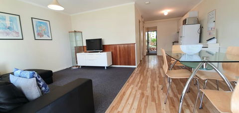 West Beach Lagoon 208 â€“ Great Value! - Accommodation Nelson Bay 5