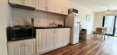 West Beach Lagoon 208 â€“ Great Value! - Accommodation Nelson Bay 11
