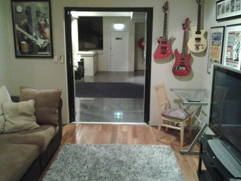 New York On King - Accommodation Nelson Bay 28