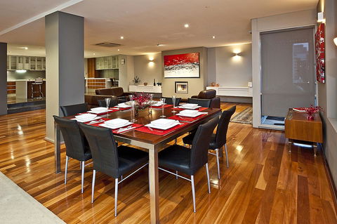 New York On King - Accommodation Nelson Bay 31