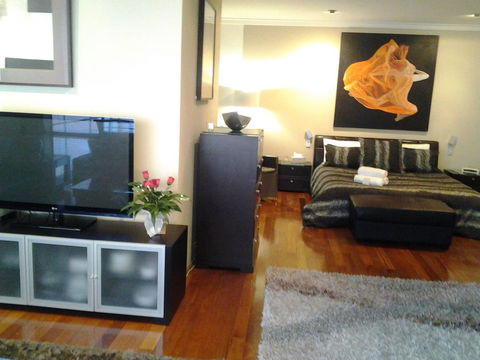 New York On King - Accommodation Nelson Bay 25