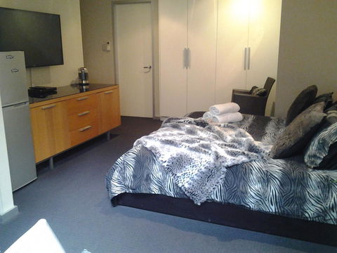 New York On King - Accommodation Nelson Bay 20