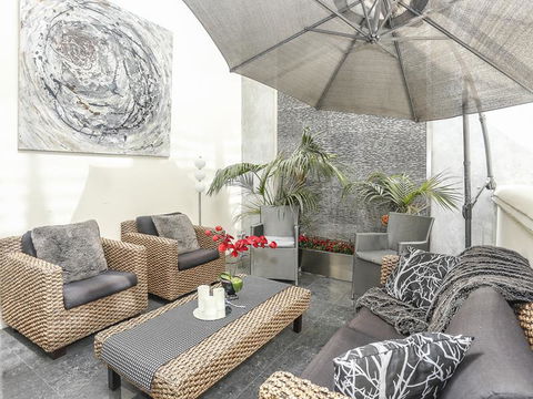New York On King - Accommodation Nelson Bay 17