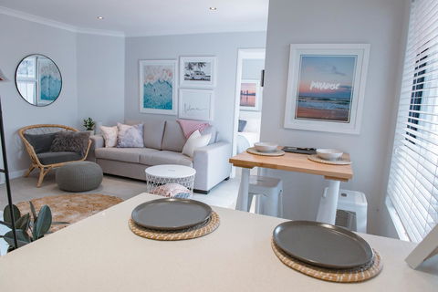 Mindarie Retreat - Nelsons Bay Accommodation 1