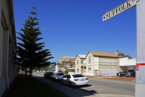 Suffolk House - Nelsons Bay Accommodation 19