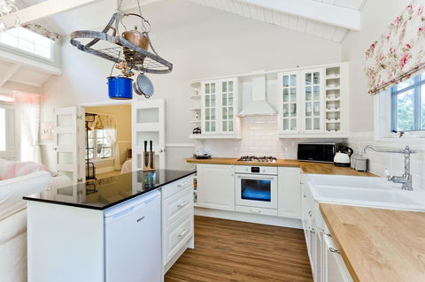 Quiet Escapes Cottages - Accommodation Nelson Bay 21