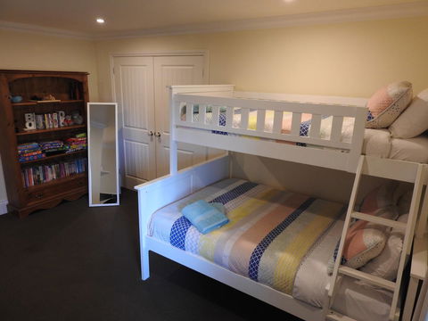 Quiet Escapes Cottages - Accommodation Nelson Bay 6