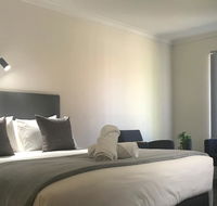 Hotel Clipper - Nelsons Bay Accommodation