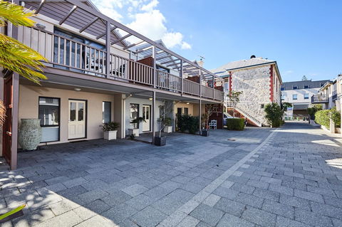 Fremantle Townhouse Unit 6 - Nelsons Bay Accommodation 13