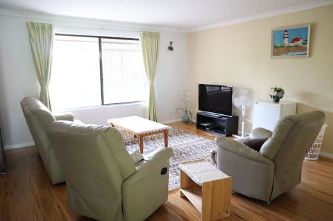 Cockburn Retreat Home æŸæ–¯æ‚ é–’æ°‘å®¿ - Nelsons Bay Accommodation 13