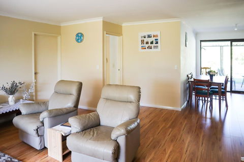 Cockburn Retreat Home æŸæ–¯æ‚ é–’æ°‘å®¿ - Nelsons Bay Accommodation 14