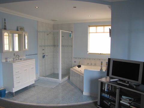 Ocean View Retreat - Accommodation Nelson Bay 41