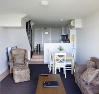 Oceanside 8 - Accommodation Nelson Bay