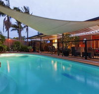 The Entertainer - Accommodation Nelson Bay