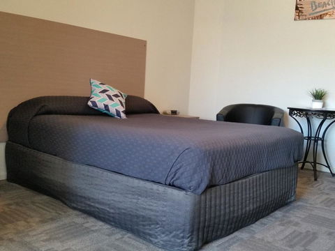 Mandurah Foreshore Motel - Accommodation Nelson Bay 2