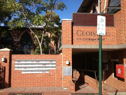 Cloisters - Nelsons Bay Accommodation 19