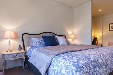 Cloisters - Nelsons Bay Accommodation 9