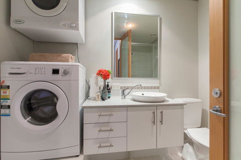 Cloisters - Nelsons Bay Accommodation 15