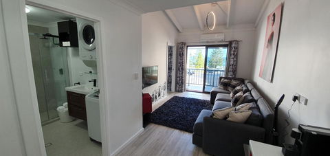 West Beach Lagoon 211 â€“ Great Views - Accommodation Nelson Bay 6